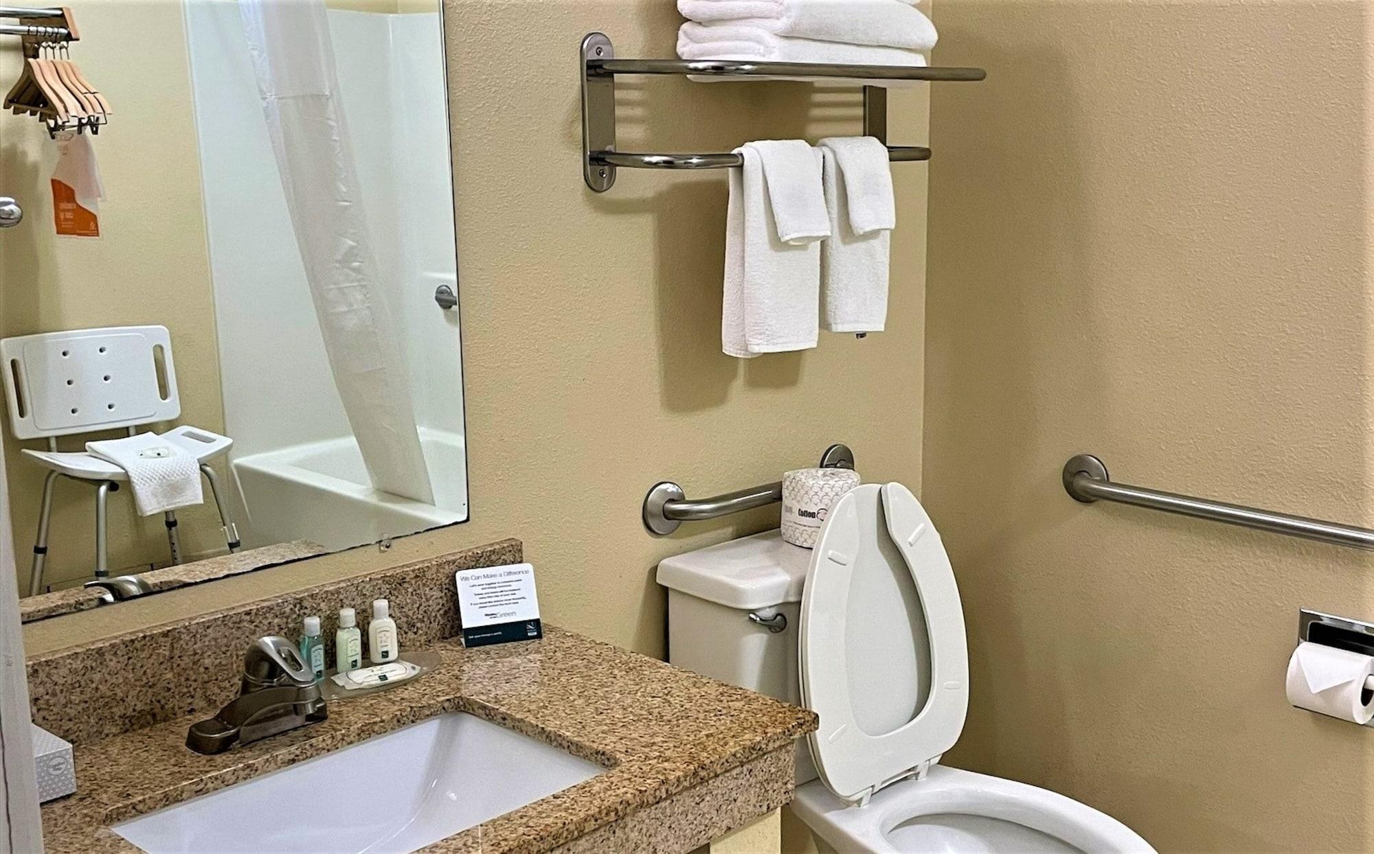 Baymont By Wyndham Hotel 2*